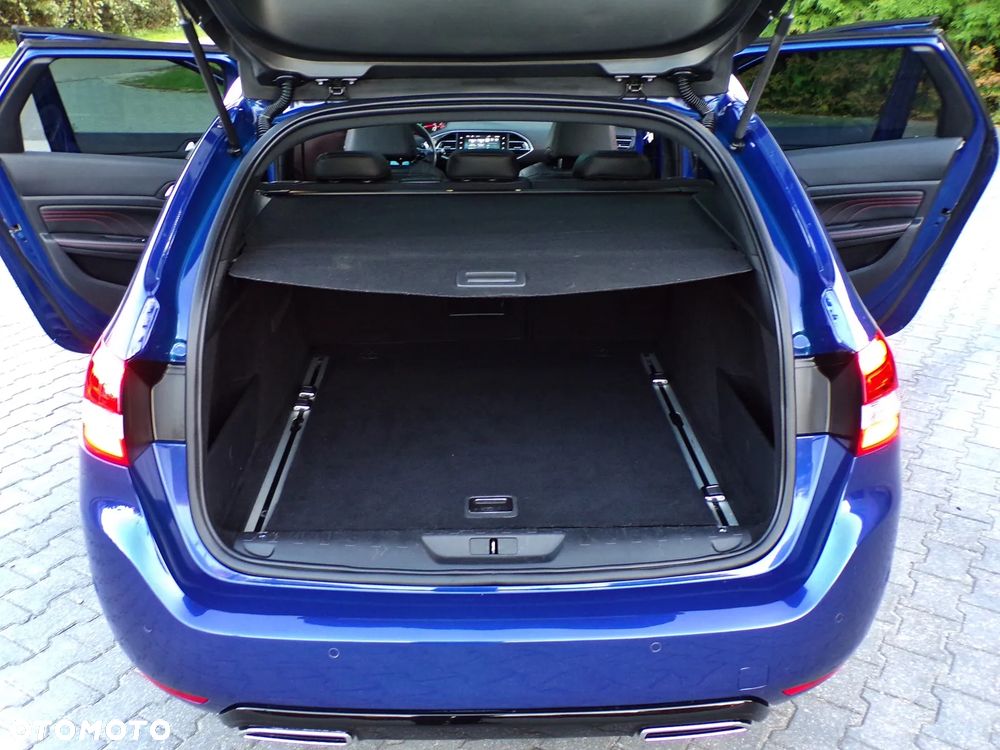 Peugeot 308 BlueHDi 180 EAT6 GT - 36