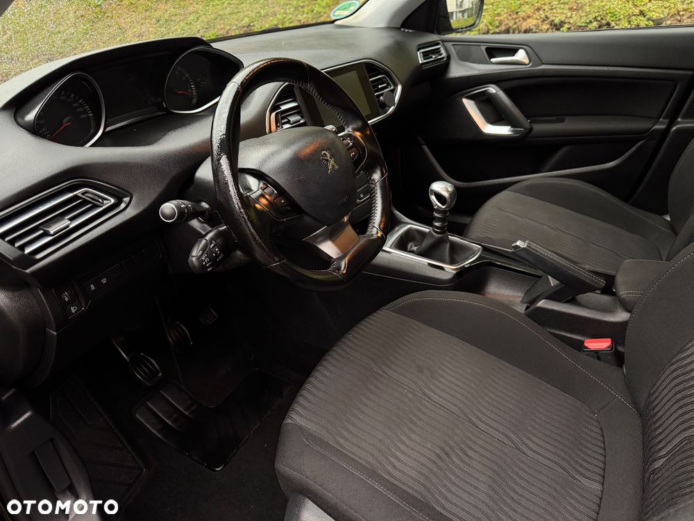 Peugeot 308 PureTech 130 Stop & Start Active - 5