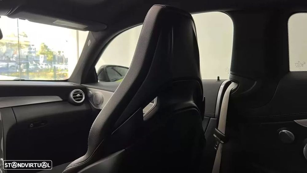 Mercedes-Benz C 63 AMG S - 28