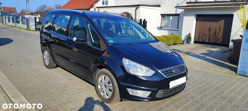 Ford Galaxy - 2