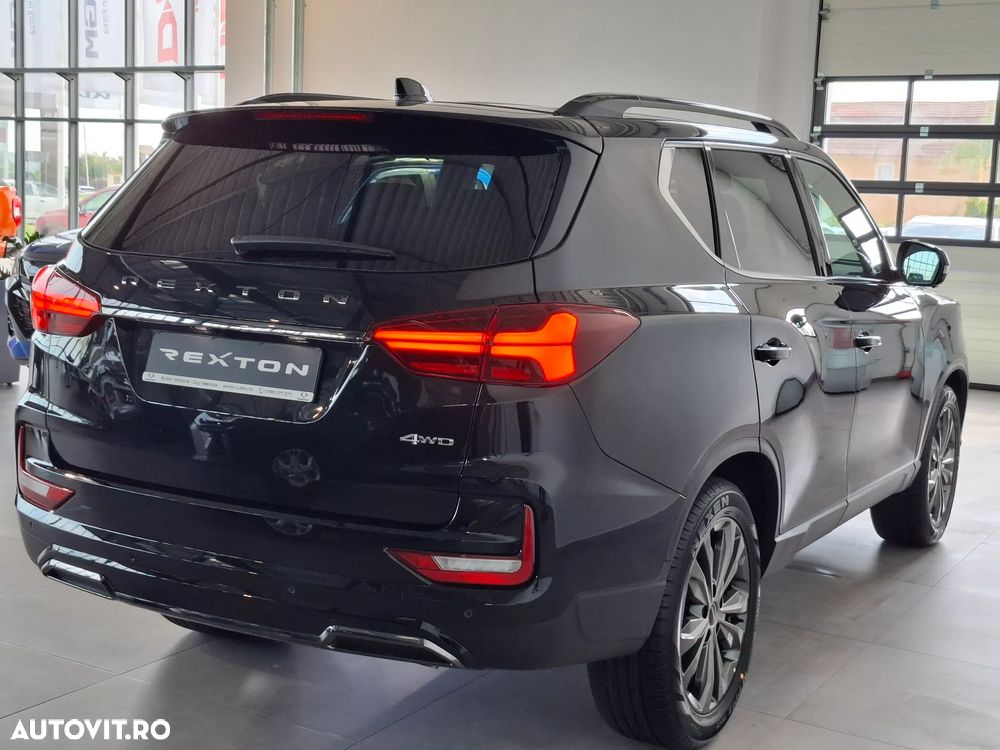 KG Mobility Rexton - 36