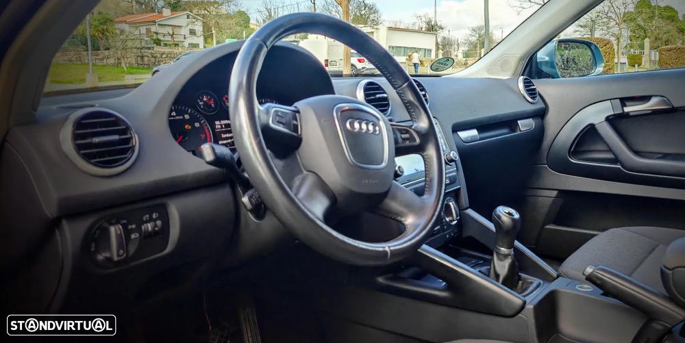 Audi A3 1.2 TFSI S line Sport Pack - 17