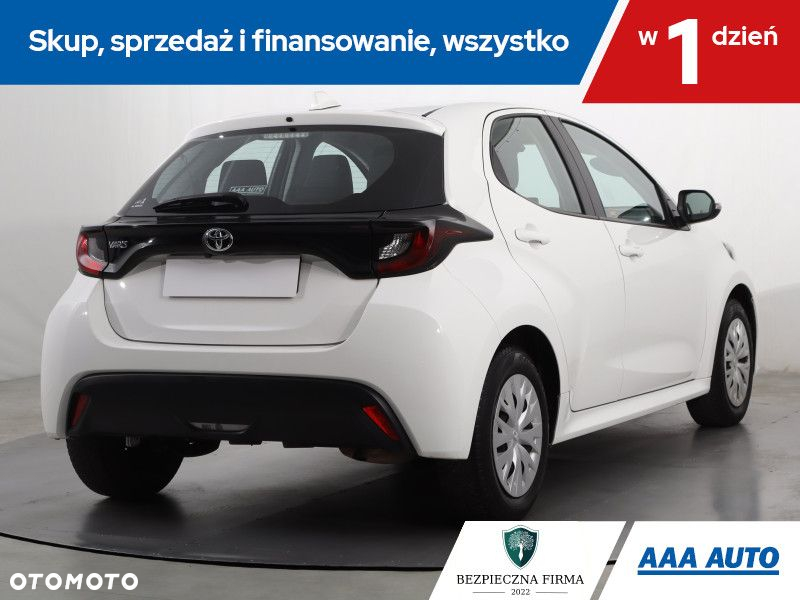 Toyota Yaris - 6