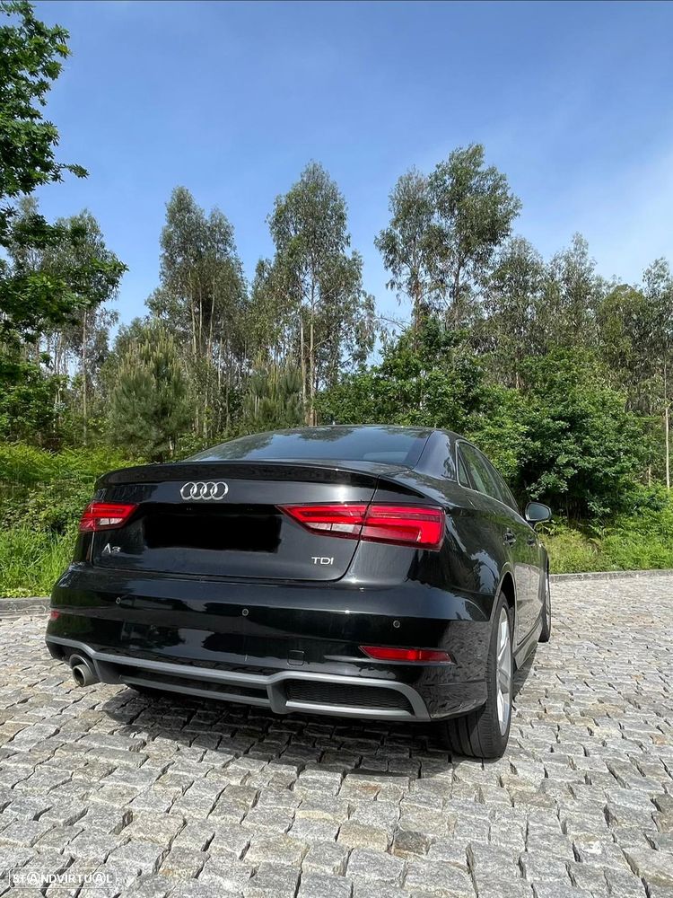 Audi A3 Limousine 1.6 TDI (clean diesel) S line Sport Pack - 18