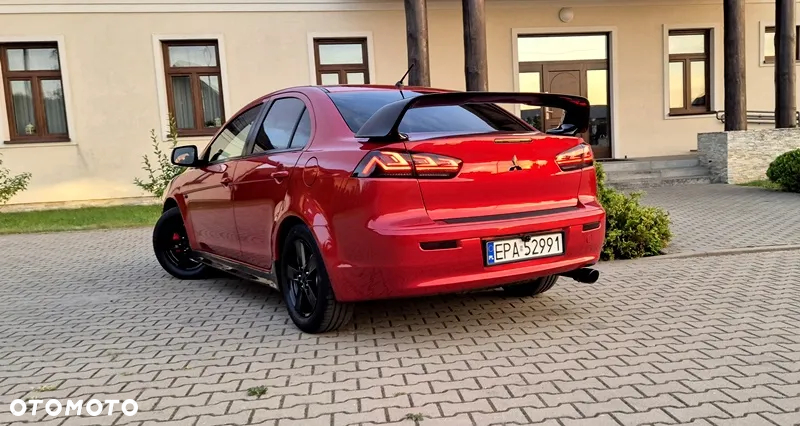 Mitsubishi Lancer 1.8 Instyle NAVI - 2