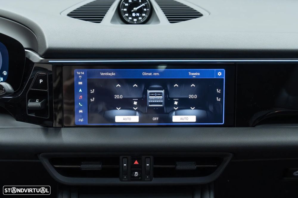 Porsche Macan Electric 4 - 50