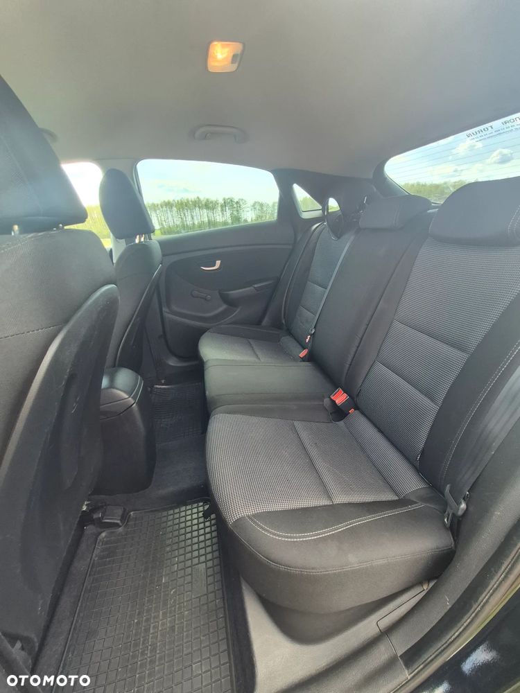 Hyundai i30 1.6 CRDi Classic - 23