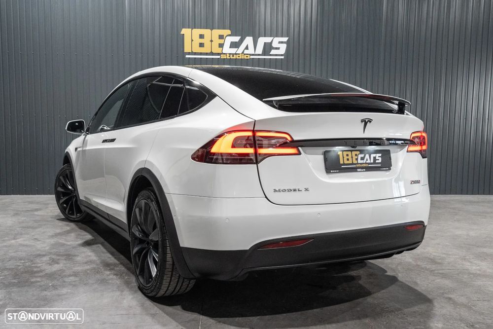 Tesla Model X P100D - 55