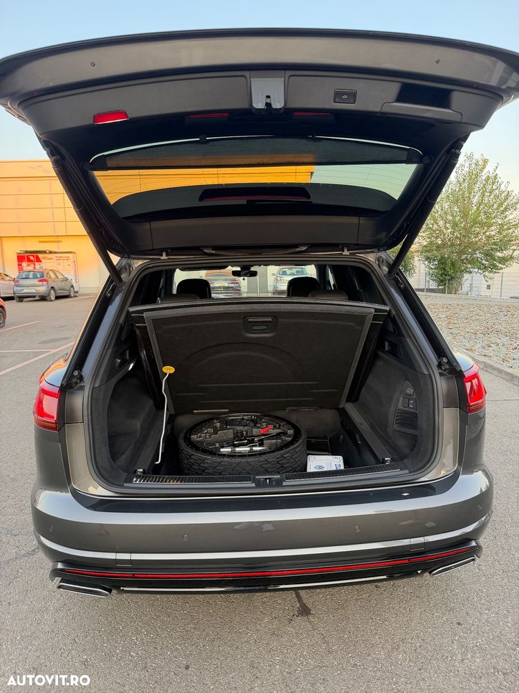 Volkswagen Touareg V6 TDI Edition 20 - 21