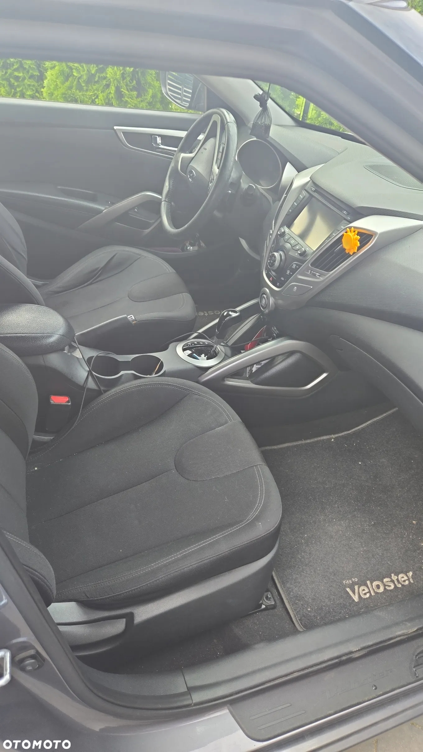 Hyundai Veloster 1.6 GDI Premium - 5