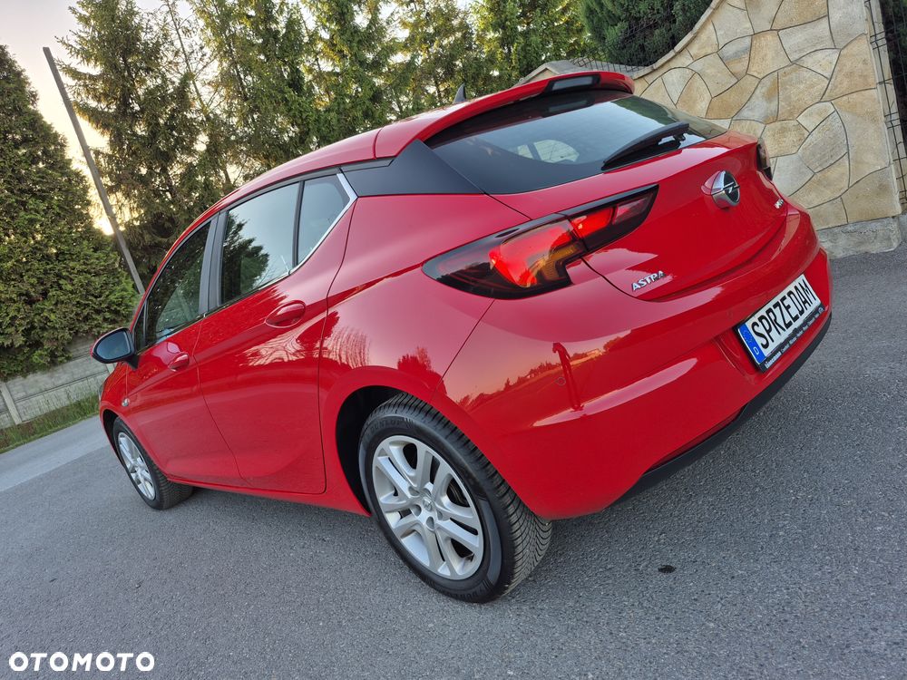 Opel Astra 1.4 T Elite S&S - 9