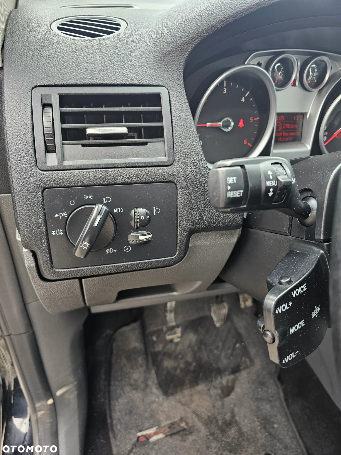 Ford Kuga 2.0 TDCi Titanium - 16