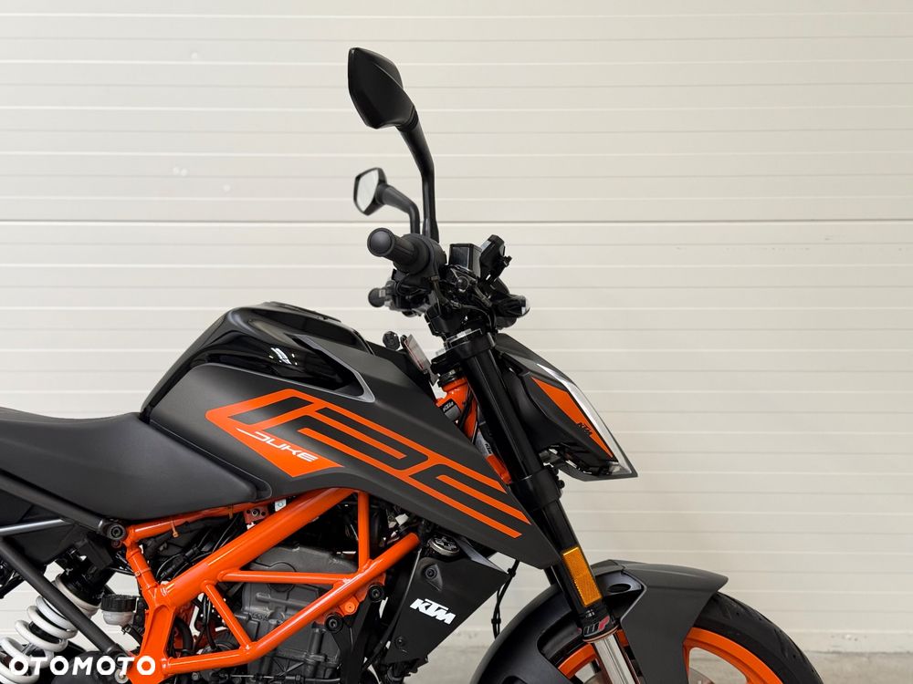 KTM Duke - 11