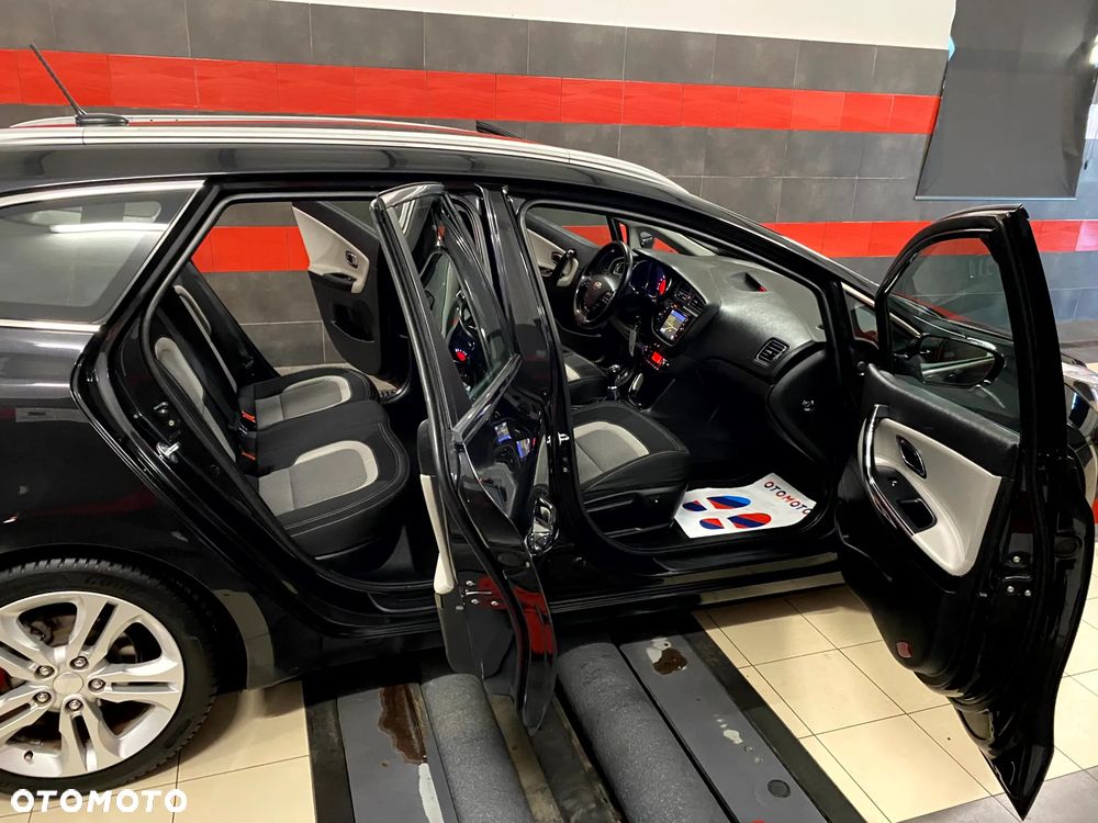 Kia Ceed 1.6 GDI XL - 21
