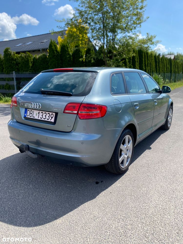 Audi A3 Sportback 1.6 Ambition - 3