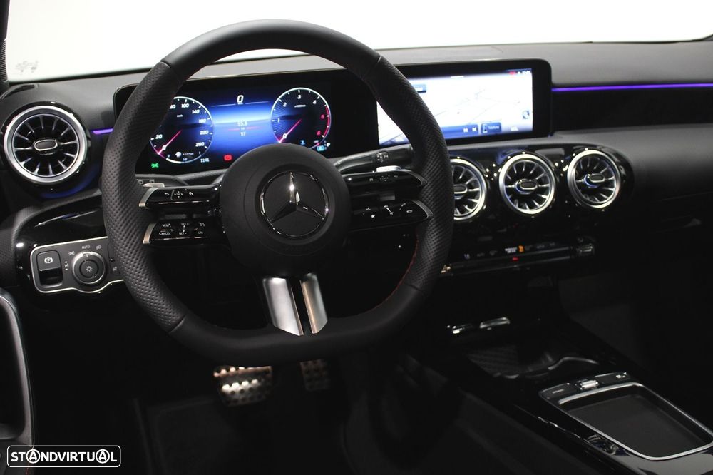 Mercedes-Benz A 180 d AMG Line Aut. - 19