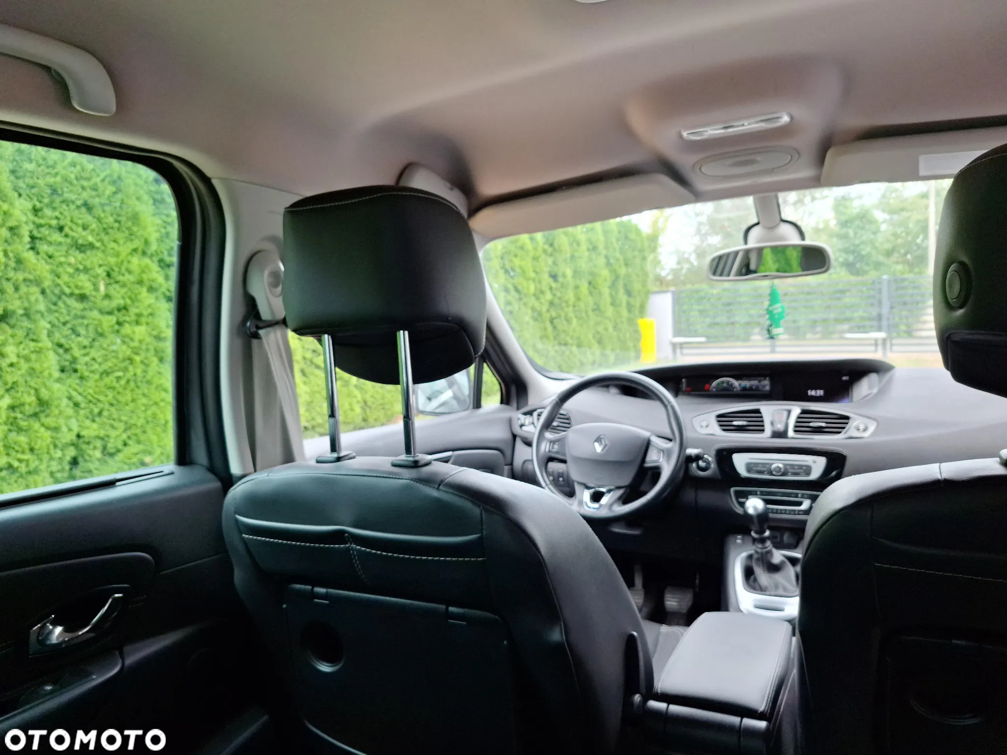 Renault Scenic Xmod 1.5 dCi Bose EDition - 13