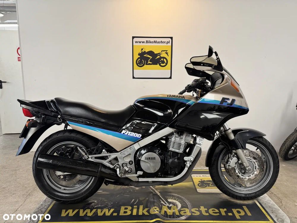 Yamaha FJ - 1