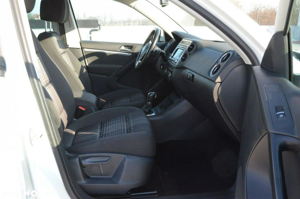 Volkswagen Tiguan - 24