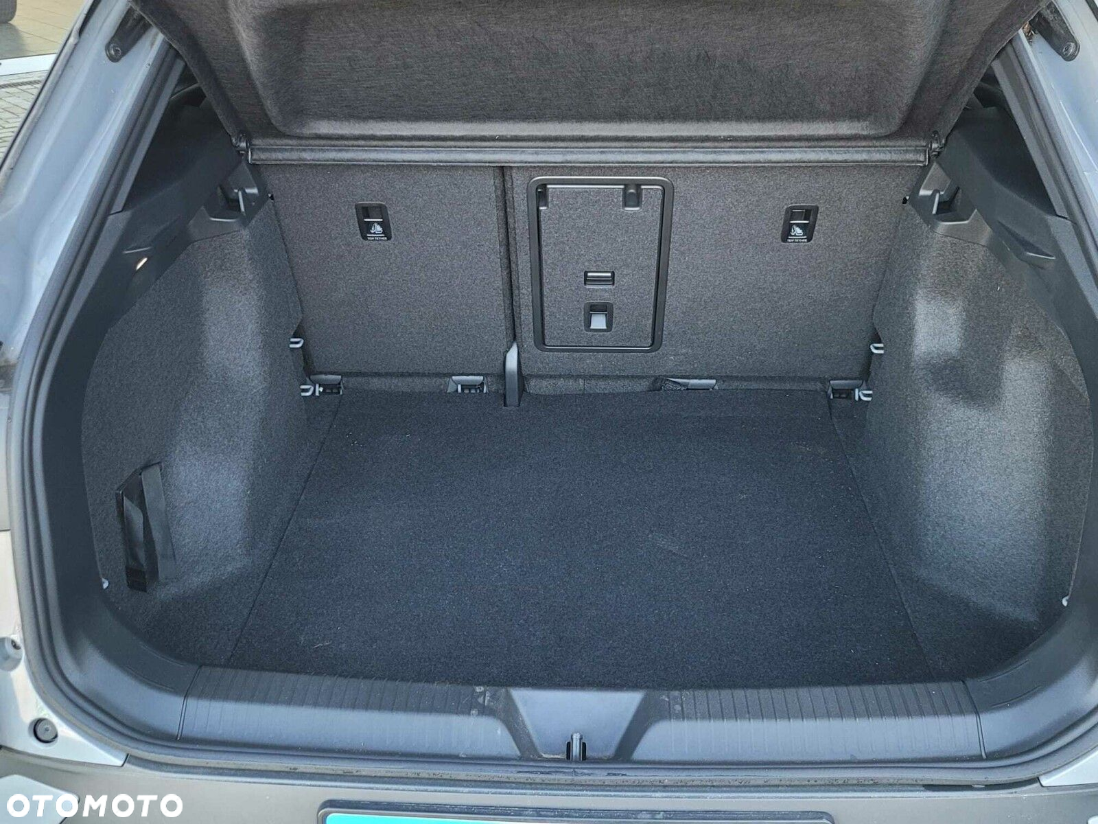 Volkswagen ID.4 - 12