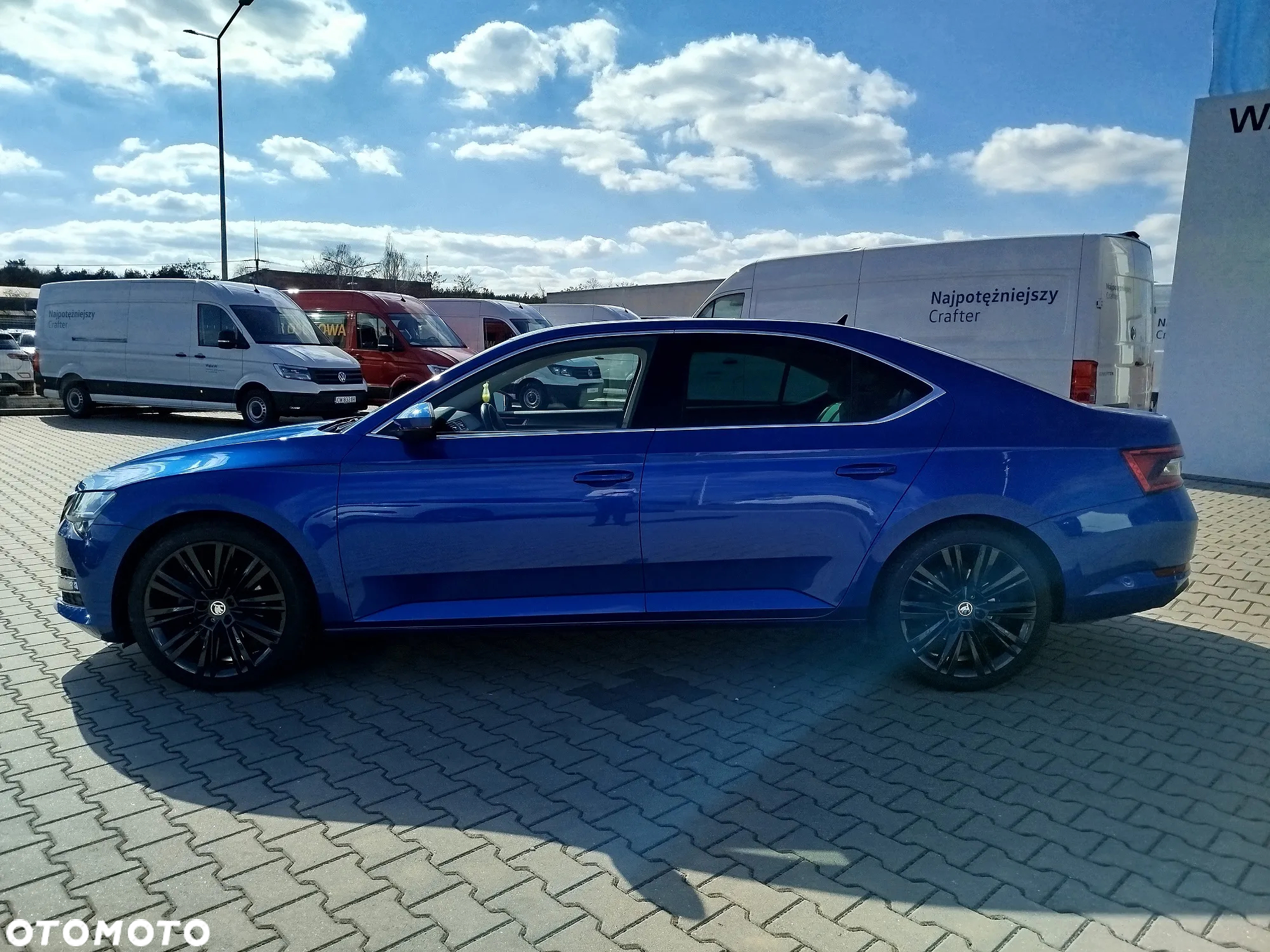 Skoda Superb 2.0 TDI SCR 4x4 Style DSG - 4