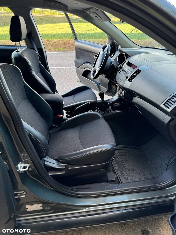 Citroën C-Crosser 2.2 HDi Exclusive - 7