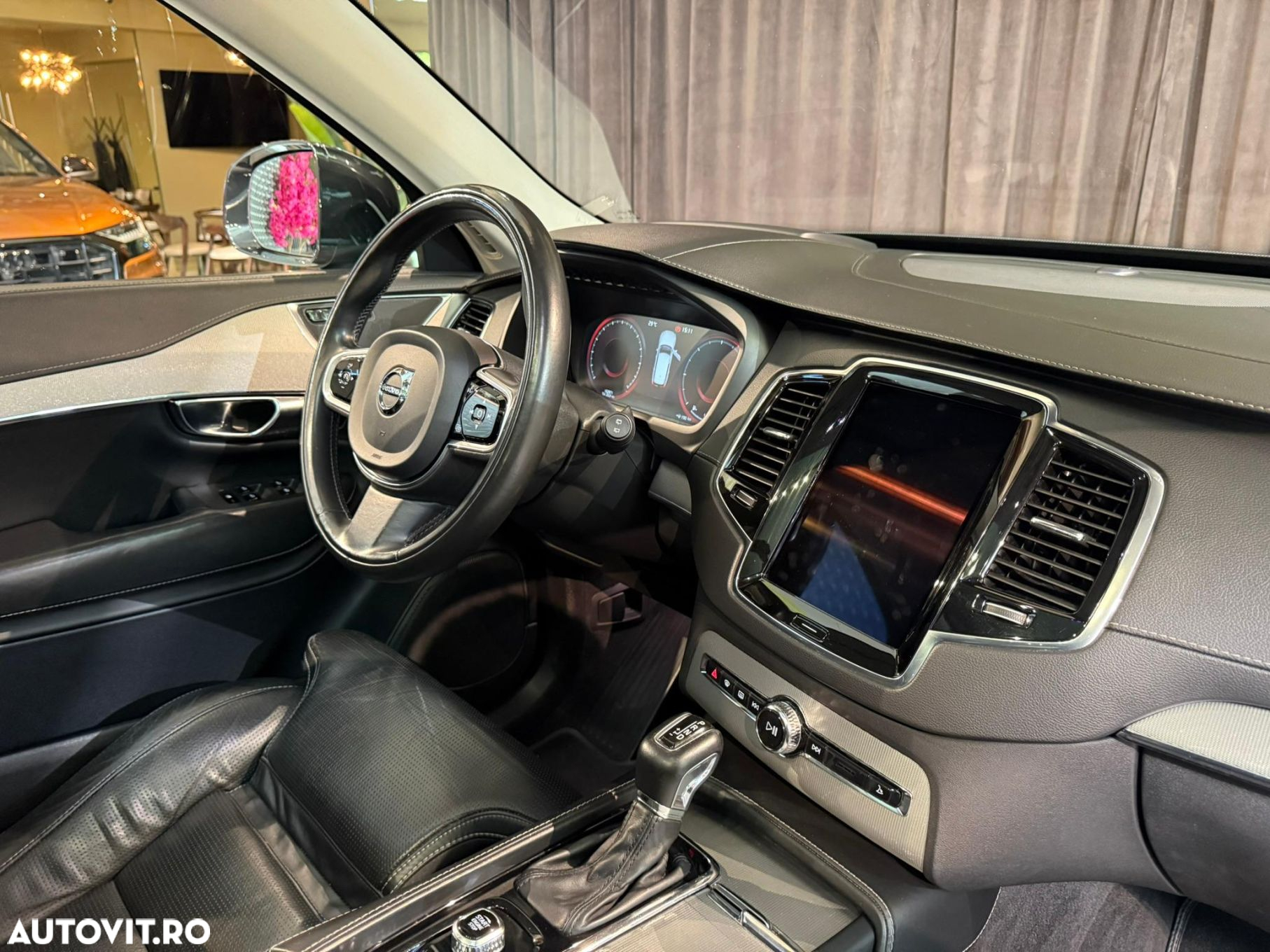 Volvo XC 90 - 26