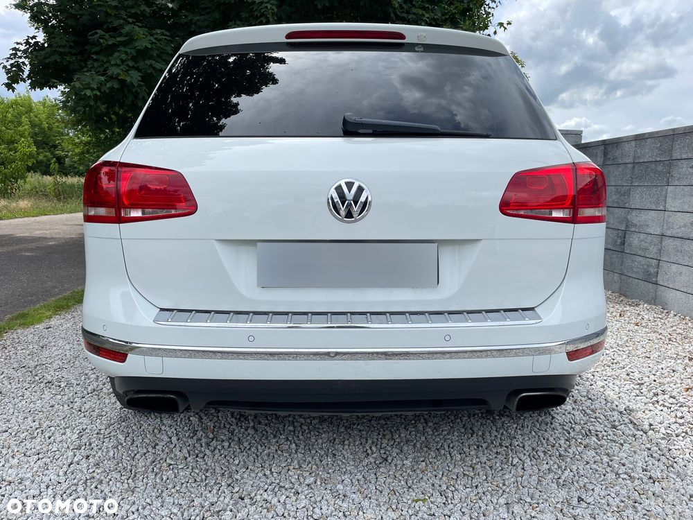 Volkswagen Touareg 3.0 V6 TDI BMT Perfectline - 6
