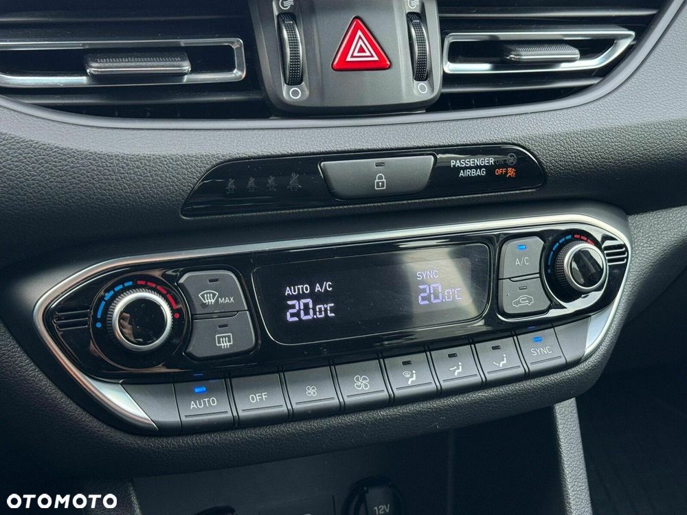 Hyundai i30 1.0 T-GDI Smart - 16