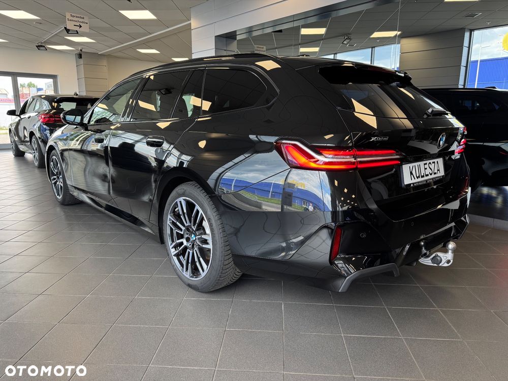 BMW Seria 5 520d xDrive - 6