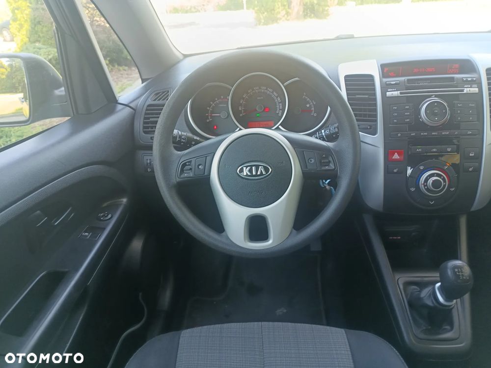 Kia Venga 1.4 CRDi 90 Spirit - 11