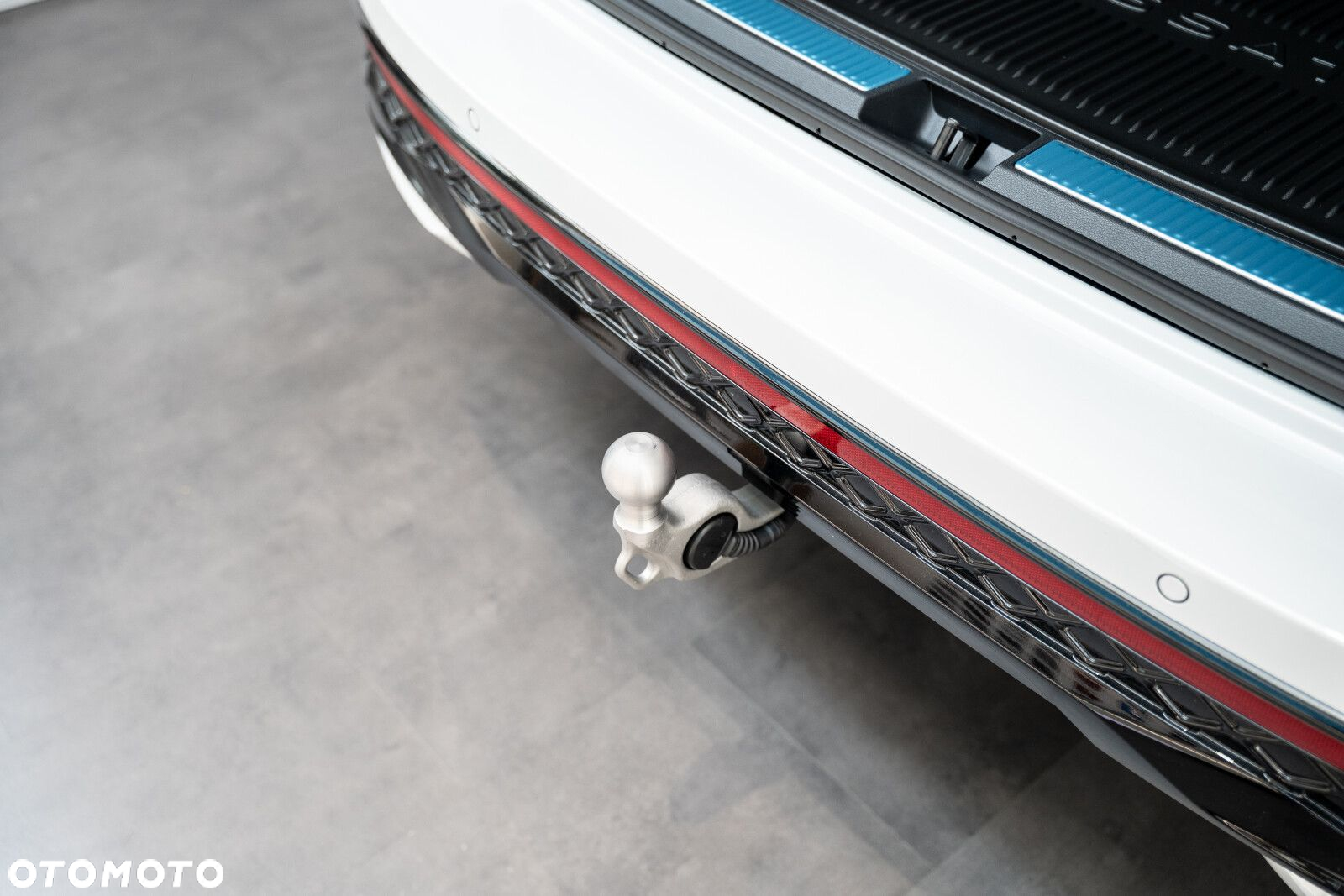 Volkswagen Passat - 12