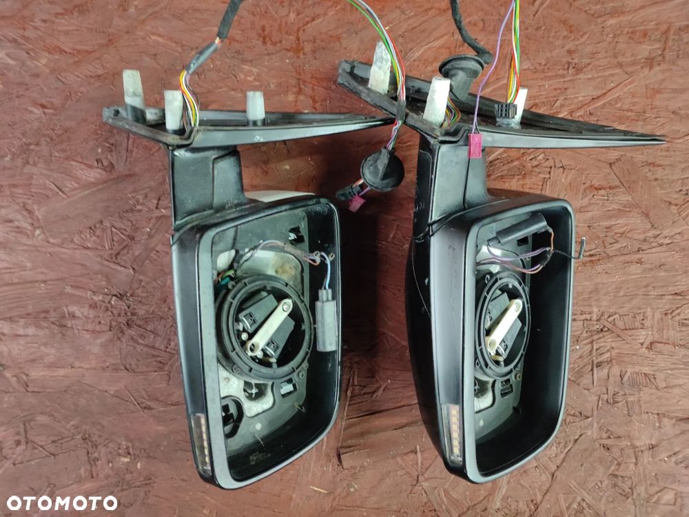 BMW E60 / E61 ORYGINALNE 2xLUSTERKA ZEWNĘTRZNE PRAWA STRONA EUROPA ELEKTRYCZNIE SKŁADANE, PODŚWIETLANE, FOTOCHROMATYCZNE, PODGRZEWANE 6-PIN O NR. 7 189 529 / 7 899 281 OEM - 21