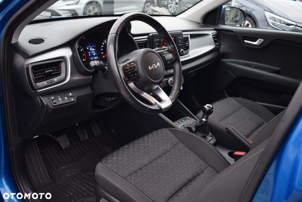 Kia Rio 1.2 M - 11