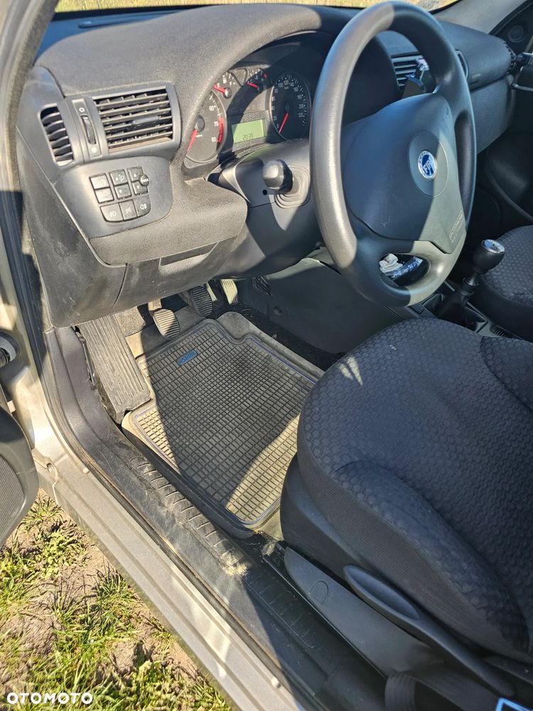 Fiat Stilo 1.6 16V Active - 3