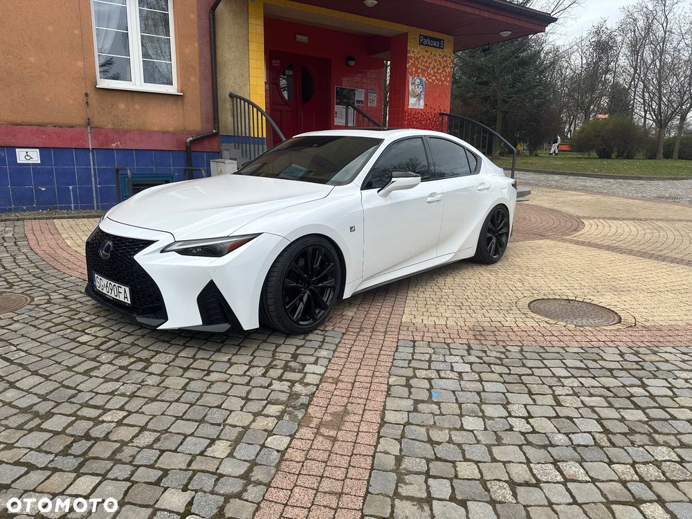 Lexus IS - 2