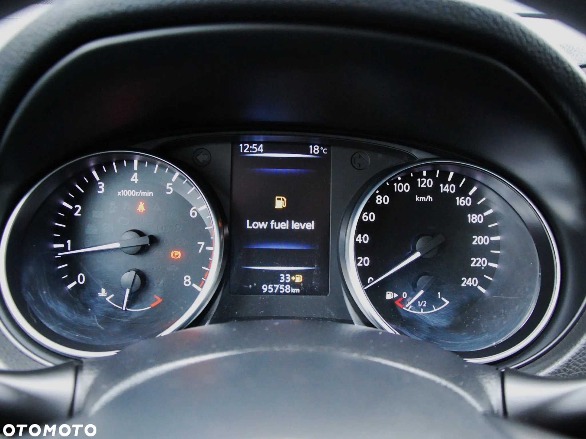 Nissan Qashqai - 25