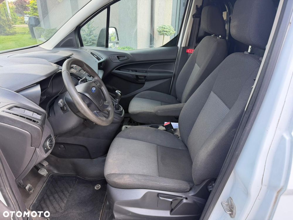 Ford Transit Connect - 18