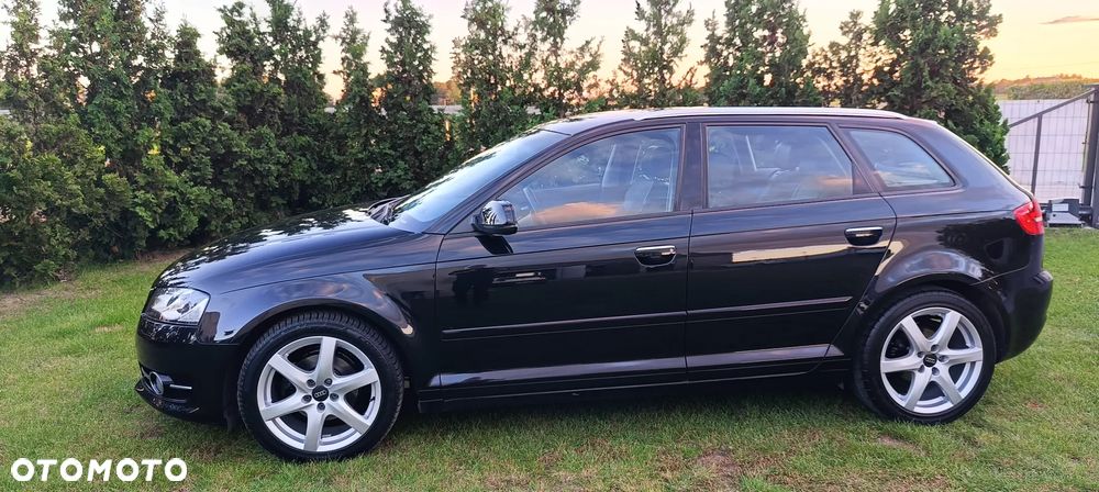 Audi A3 3-drzwiowe 1.6 TDI S line Sportpaket - 3