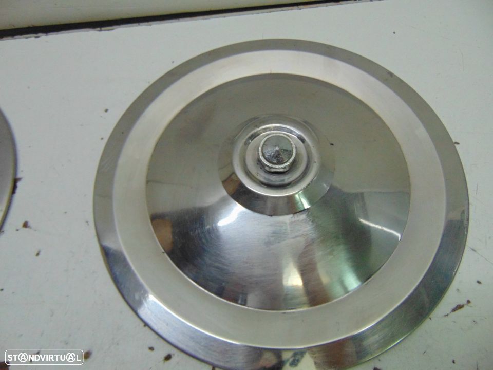 Peugeot 404  tampões - 4