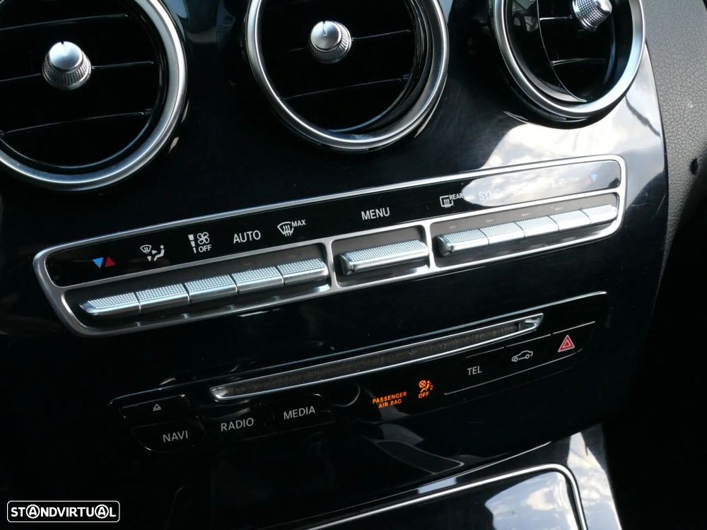 Mercedes-Benz C 200 BlueTEC Avantgarde - 23