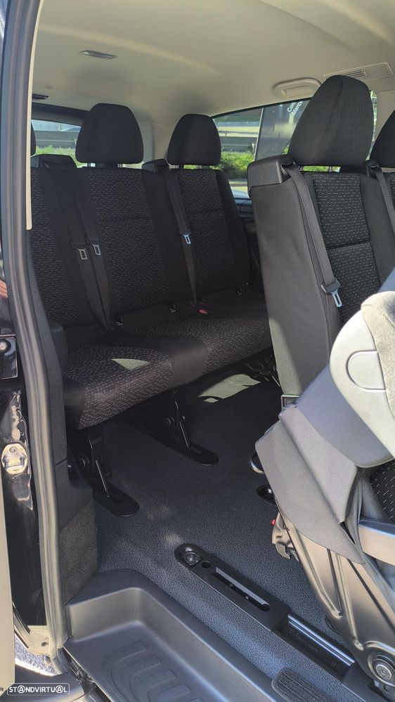 Mercedes-Benz Vito Tourer - 12