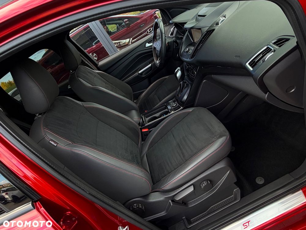 Ford Kuga 2.0 TDCi 4x4 ST-Line - 25