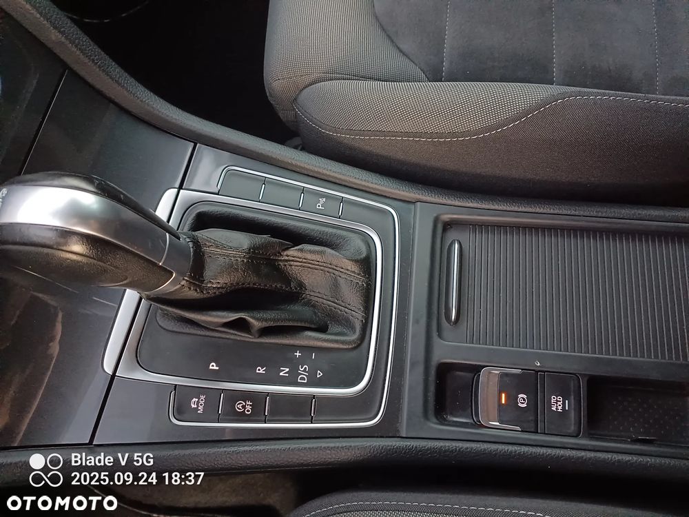 Volkswagen Golf 1.5 TSI BMT Evo Highline DSG - 22