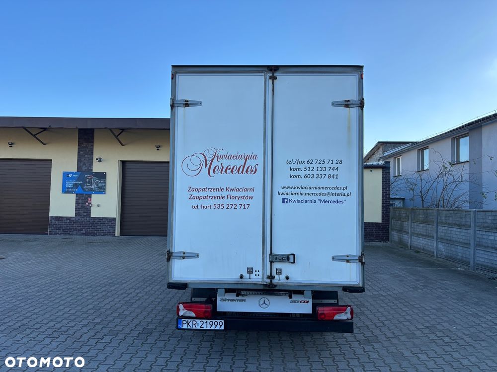 Mercedes-Benz Sprinter - 3