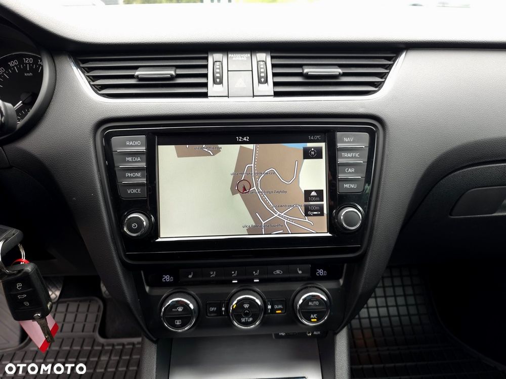 Skoda Octavia 2.0 TDI Elegance - 19