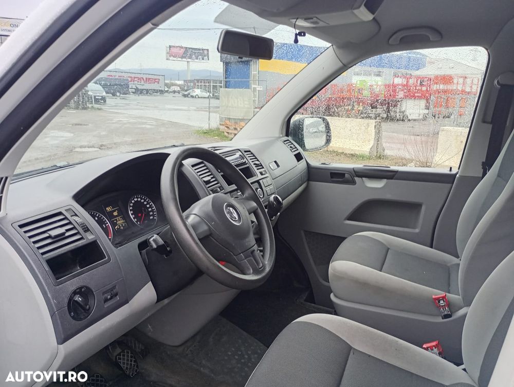 Volkswagen Transporter T5 Facelift T6 - 6