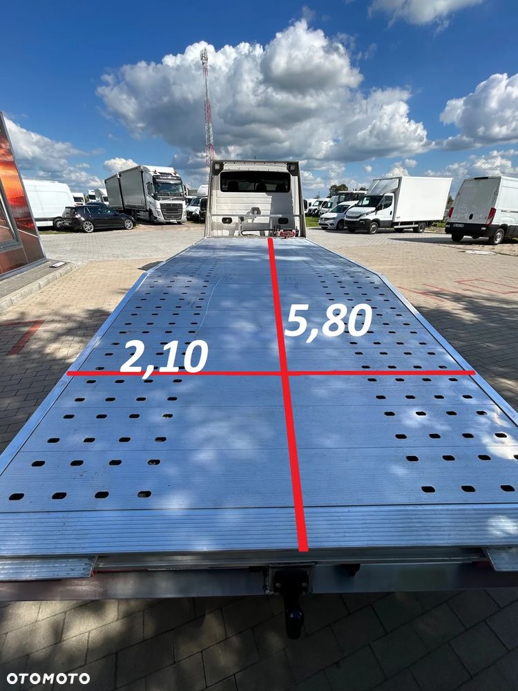 Volkswagen CRAFTER - 8