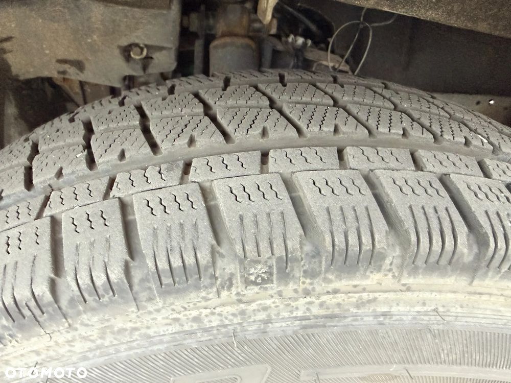 Iveco 35C16 Kontener - 17