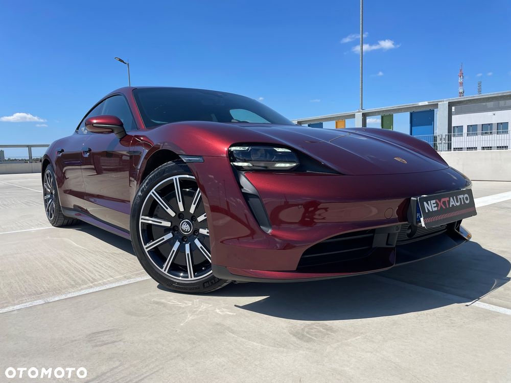 Porsche Taycan Turbo - 2